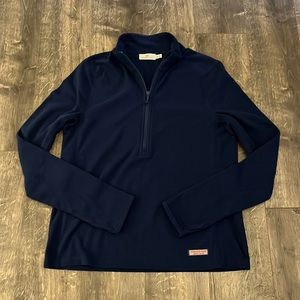 Women’s Vineyard Vines Pullover - Medium